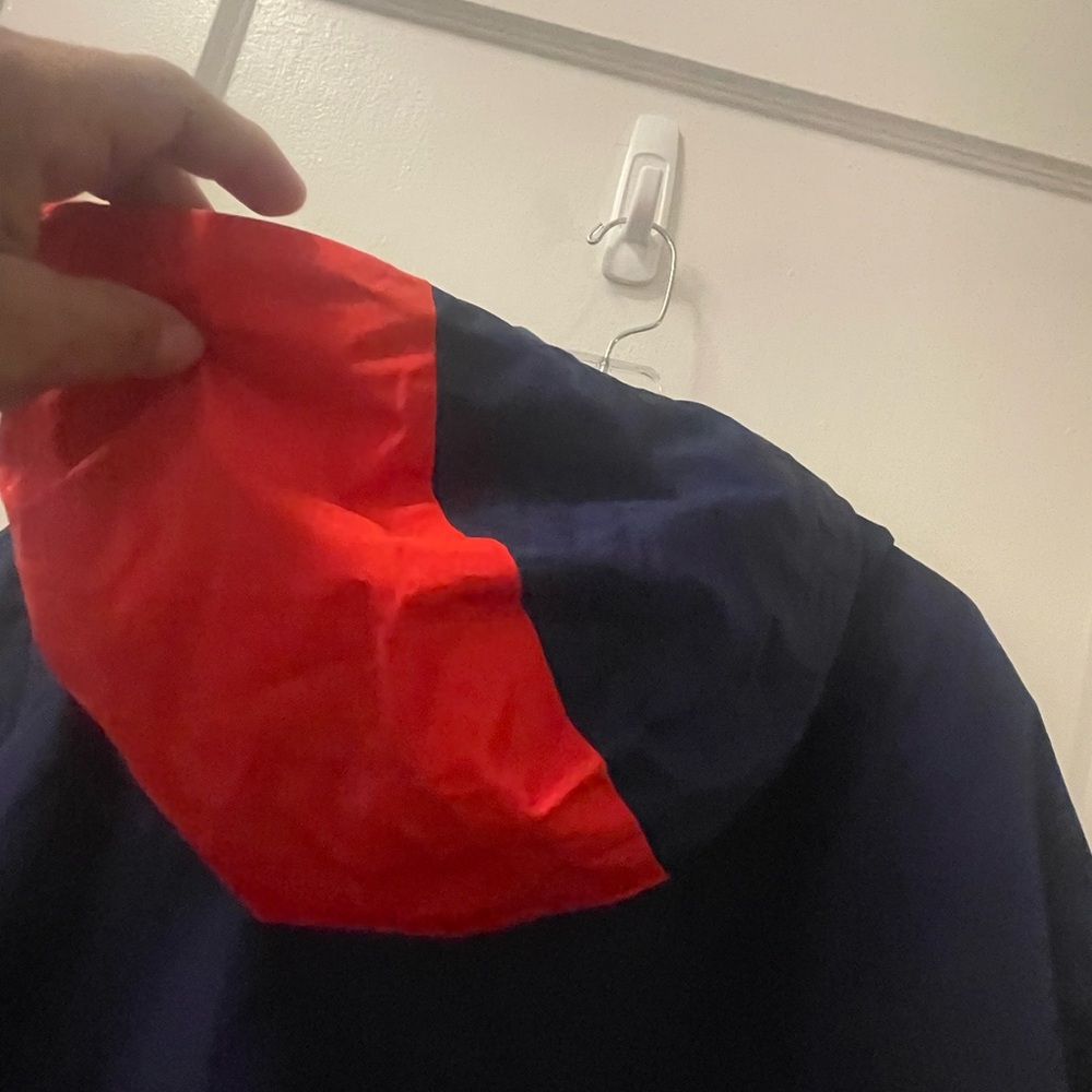 Speedo Navy and Red Women's Jacket - Picture 13 of 15
